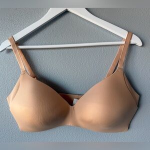 Knix tan nude Wingwoman contour bra size 5 36D 38C 38D 40C